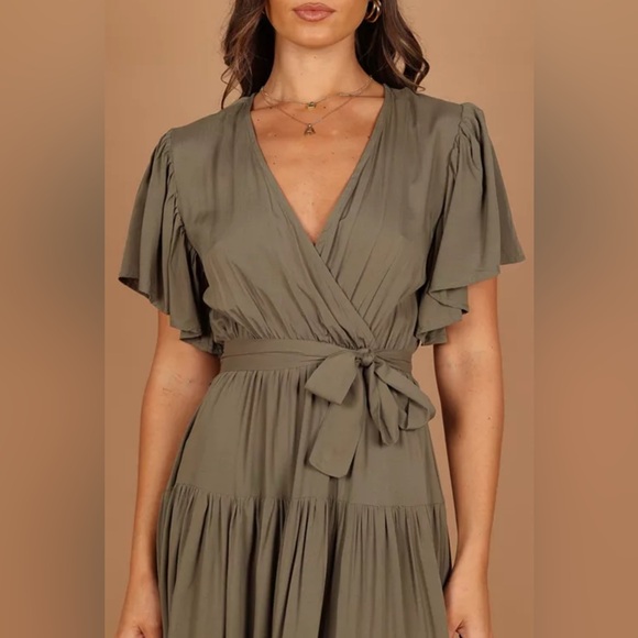 Petal and Pup Midi Dress Too - Picture 2 of 5